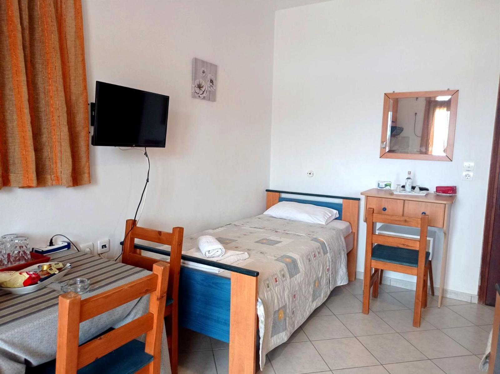 Limanaki Studios Fourni Ikarias Bagian luar foto