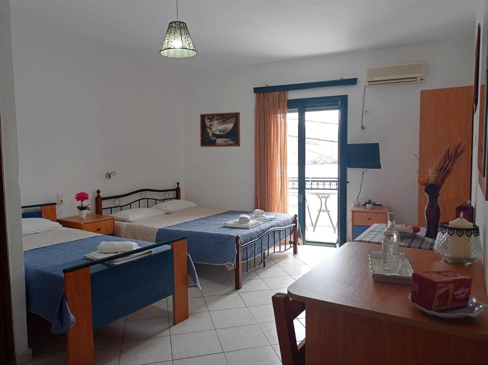 Limanaki Studios Fourni Ikarias Bagian luar foto